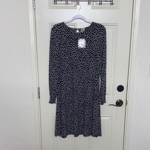 Anne Klein Black and White Long Sleeve Dress